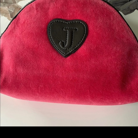 Juicy Couture Graffiti Cosmetic Bag - Picture 6 of 9